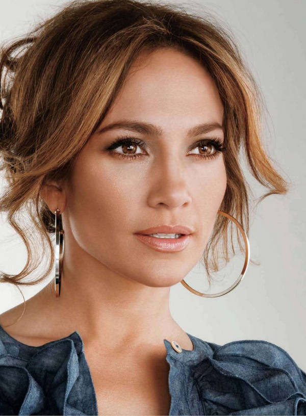 Jennifer Lopez is a classic dresser