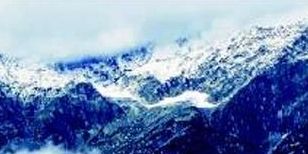 Snowfall in Himachal hills