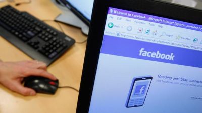 Delhi High Court asked Facebook to ban kids below 13 years!
