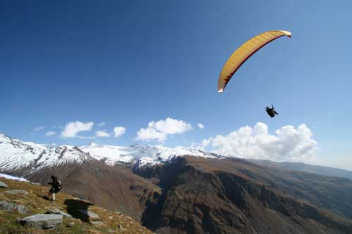 Himalayan-Paragliding