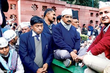 Anarchy is not the 'alternative politics' aam aadmi asked for