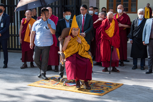 Dalai Lama receives Lord Buddha relics from Sri Lanka